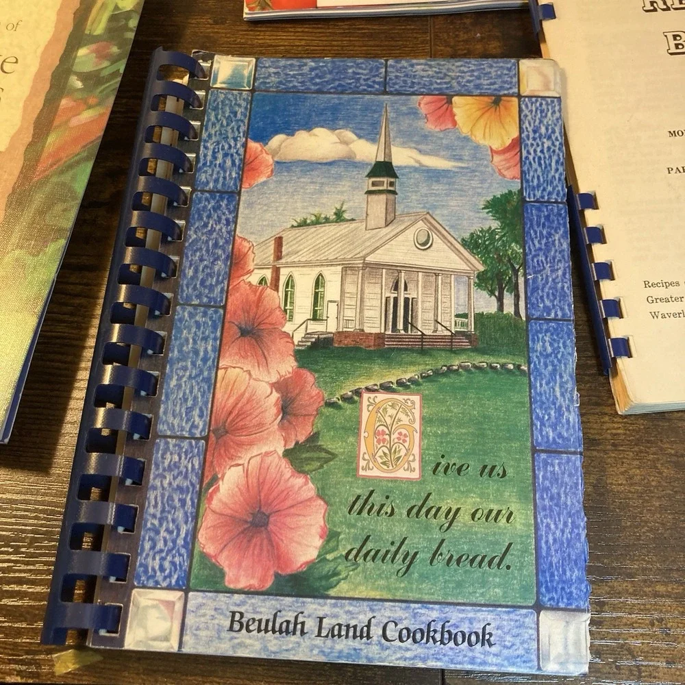 Spiral Cookbook Lot of 8 Sourced in Pittsburgh Area Church Lady Granny‎ Recipes